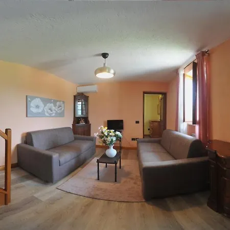 Holiday home Casa Margherita Celide